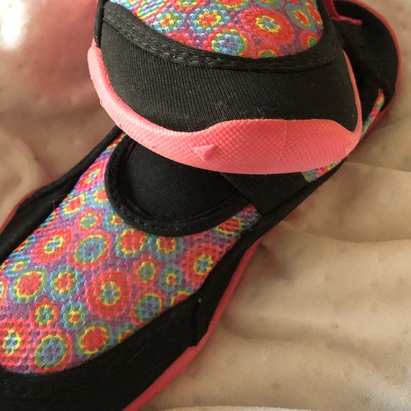 💕HP💕Girls👧🏻Water💦Shoes - Picture 4 of 13